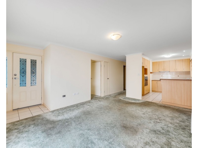 6/303 Spring Street, Kearneys Spring QLD 4350