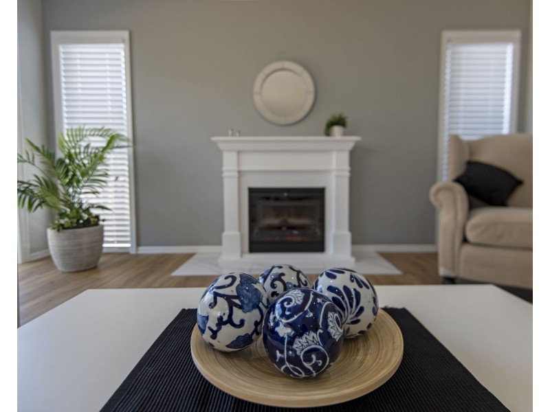 87A Mackenzie Street, Mount Lofty QLD 4350