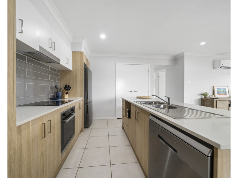 1/47 Crockers Road, Westbrook QLD 4350