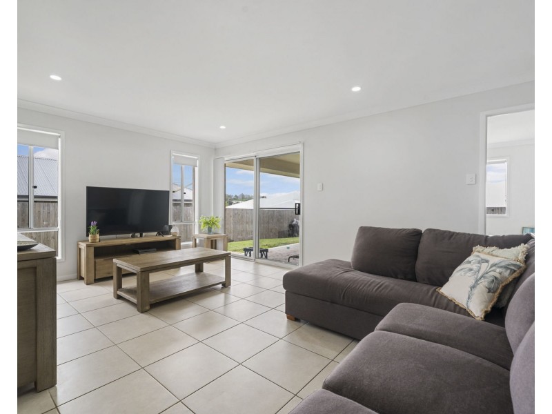 1/47 Crockers Road, Westbrook QLD 4350