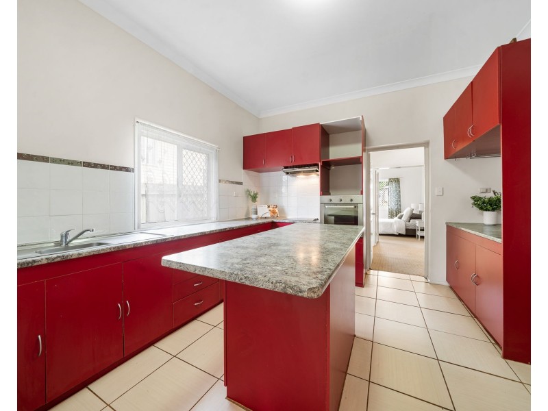 27 Perry Street, Harlaxton QLD 4350