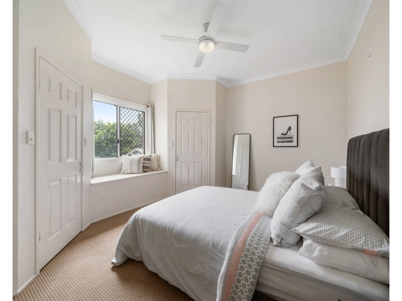 27 Perry Street, Harlaxton QLD 4350