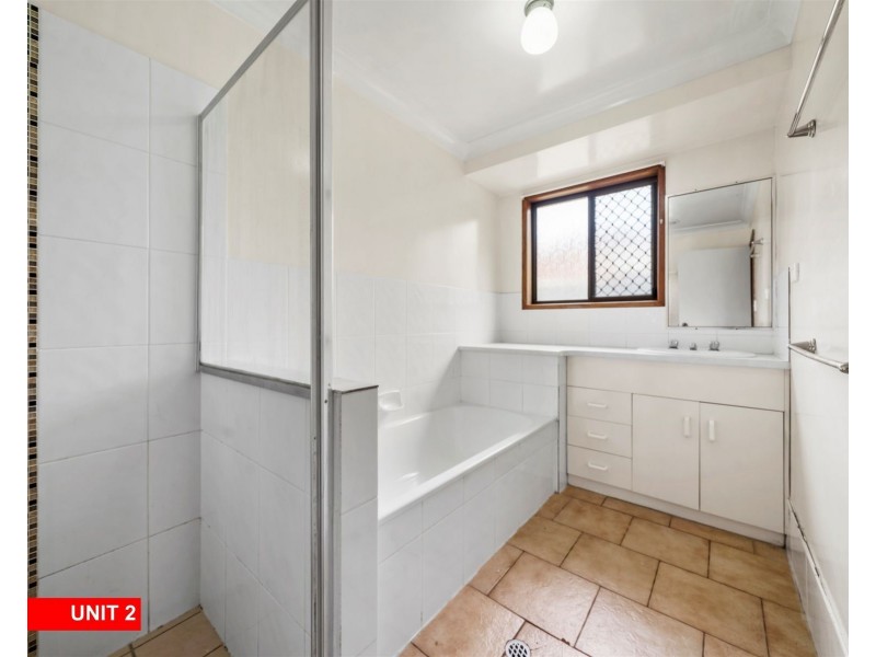 1 & 2, 58 Wuth Street, Darling Heights QLD 4350