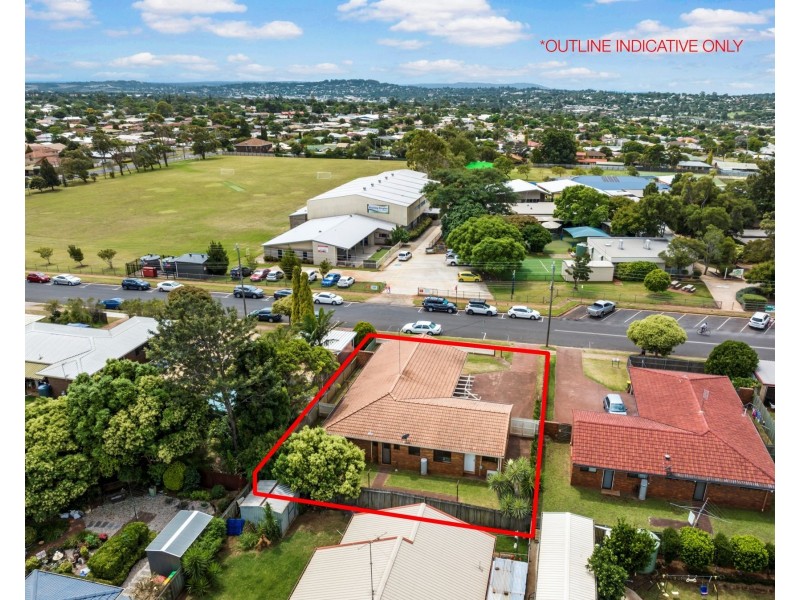 1 & 2, 58 Wuth Street, Darling Heights QLD 4350