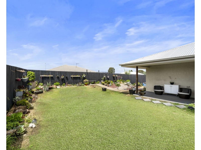 3 Magpie Drive, Cambooya QLD 4358