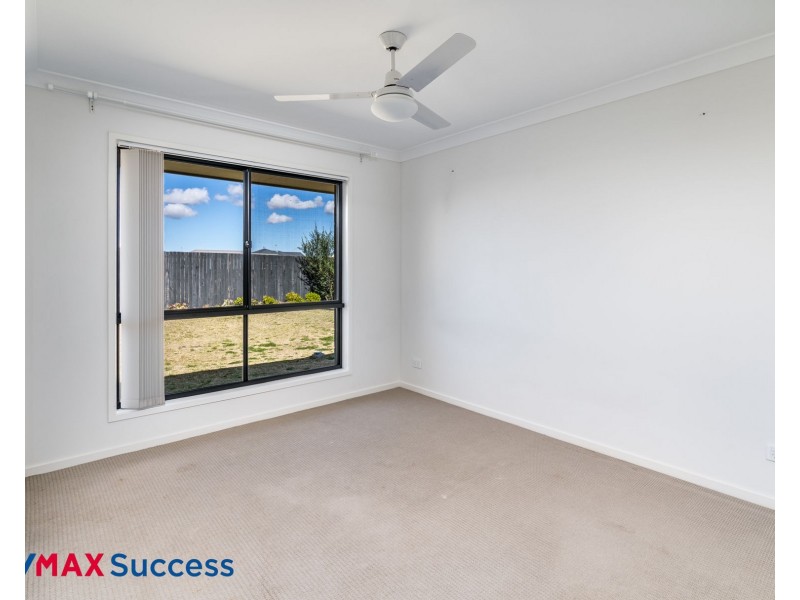 3 Magpie Drive, Cambooya QLD 4358
