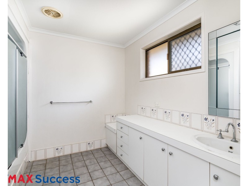 68 Wuth Street, Darling Heights QLD 4350