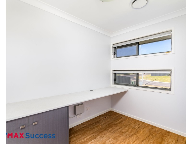 15 Entabeni Drive, Kearneys Spring QLD 4350