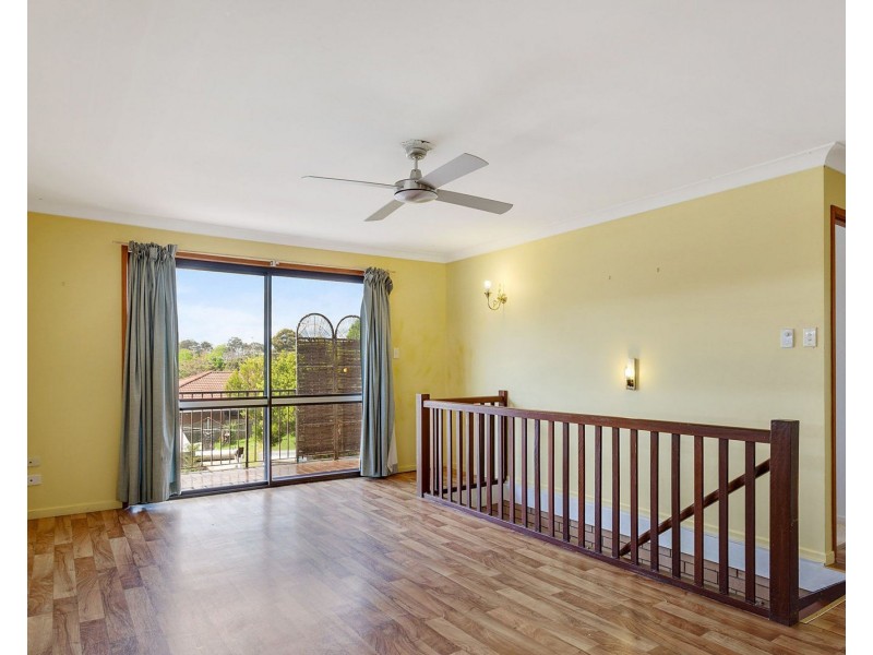 3/7 Damian Crescent, Kearneys Spring QLD 4350