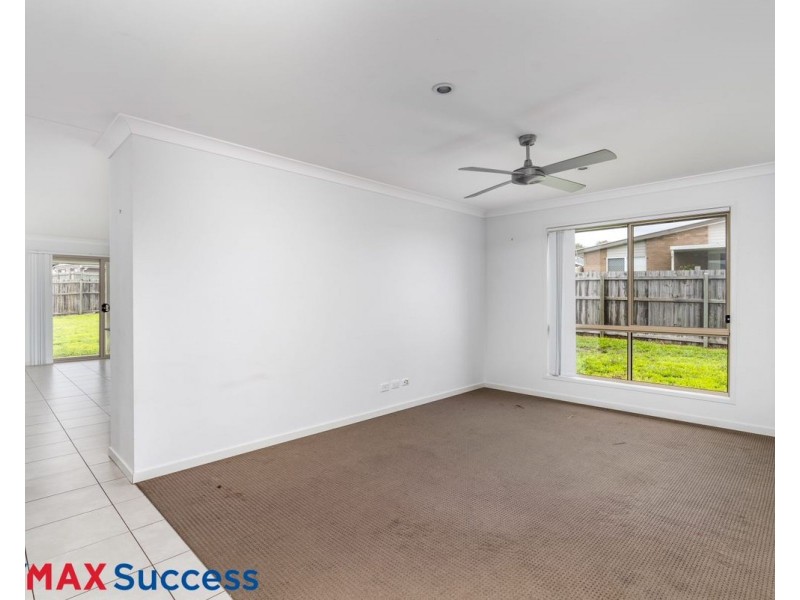 15 Sophia Crescent, Cotswold Hills QLD 4350