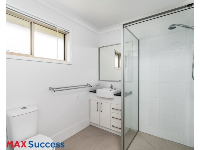 15 Sophia Crescent, Cotswold Hills QLD 4350