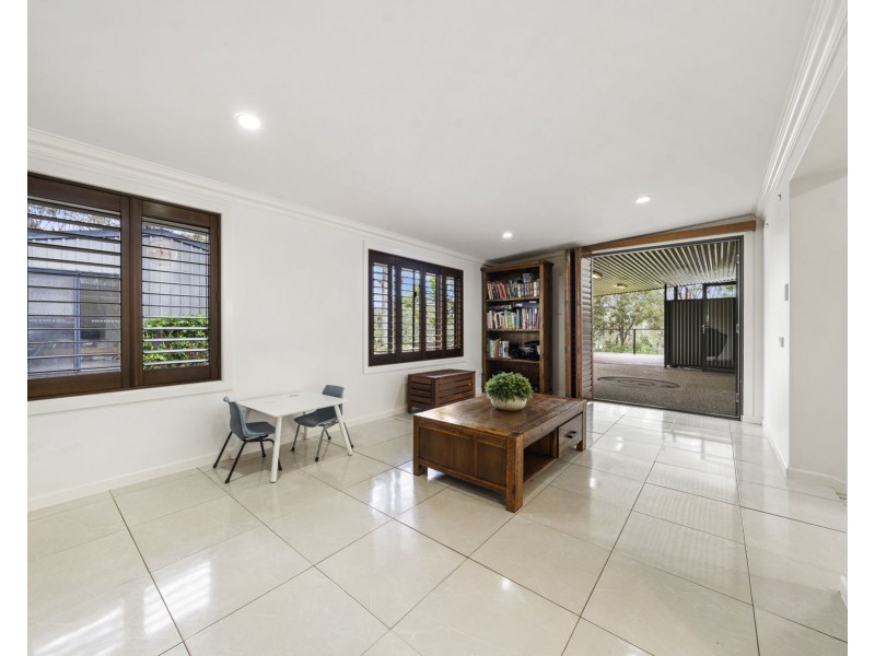 36 Larnook Street, Upper Lockyer QLD 4352