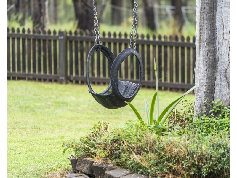 36 Larnook Street, Upper Lockyer QLD 4352