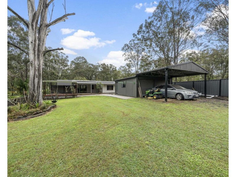 36 Larnook Street, Upper Lockyer QLD 4352