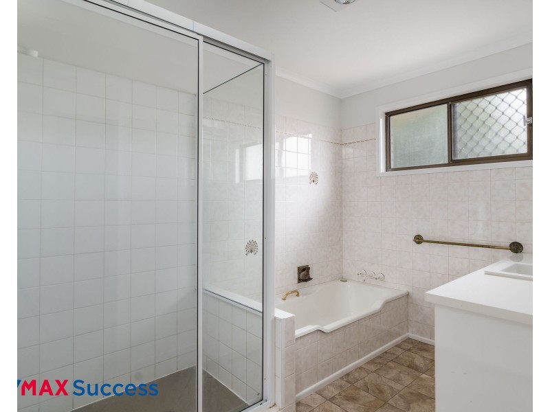 32 Muir Street, Harlaxton QLD 4350