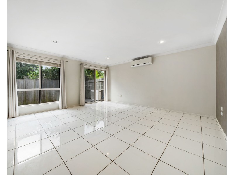 3/11 Gladstone Street, Newtown QLD 4350