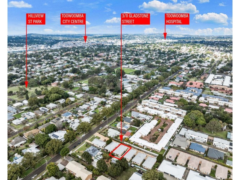 3/11 Gladstone Street, Newtown QLD 4350