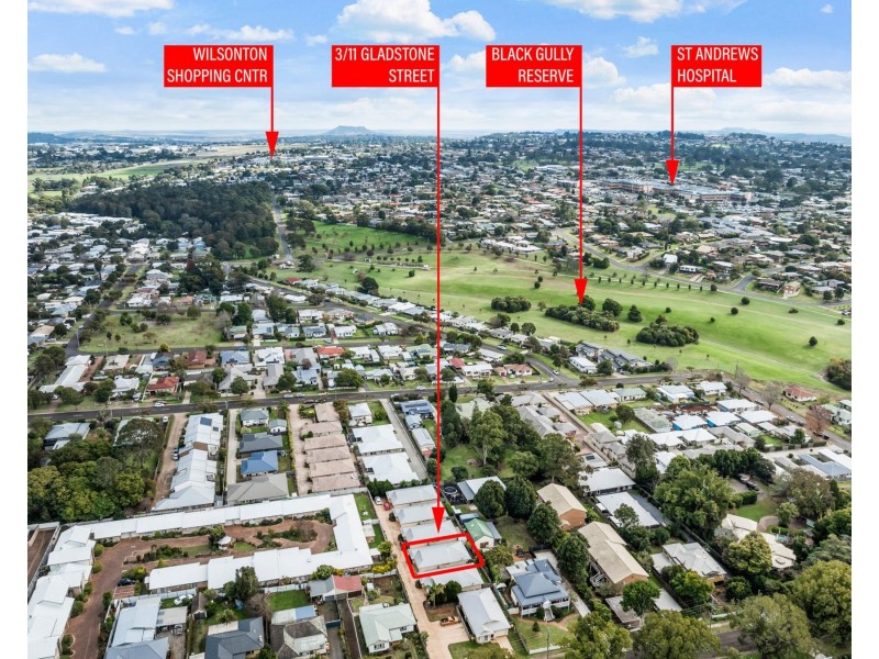 3/11 Gladstone Street, Newtown QLD 4350