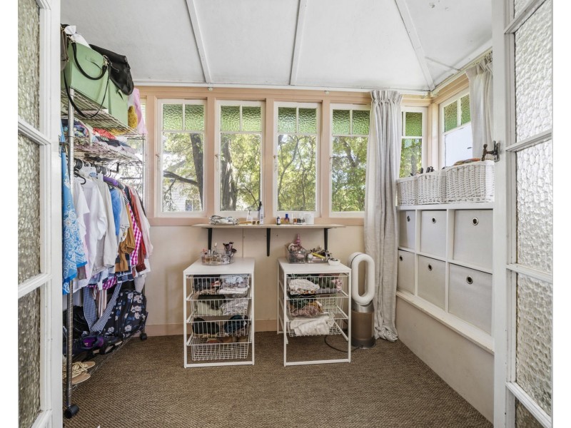 123 West Street, Newtown QLD 4350