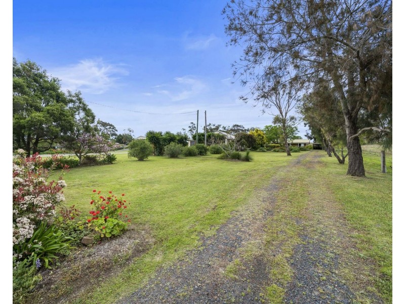 1 Odassa Street, Goombungee QLD 4354