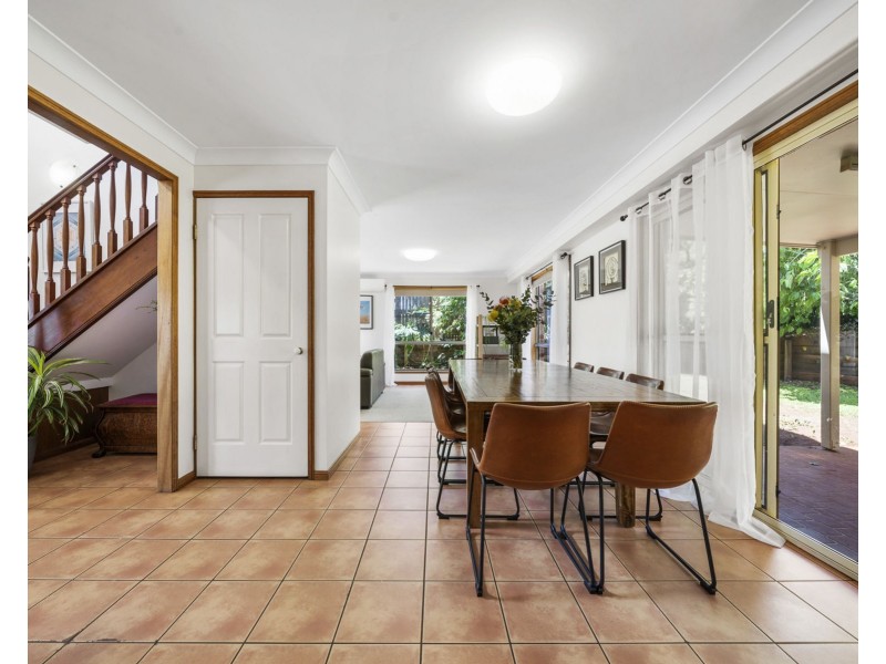10 Carnation Court, Middle Ridge QLD 4350