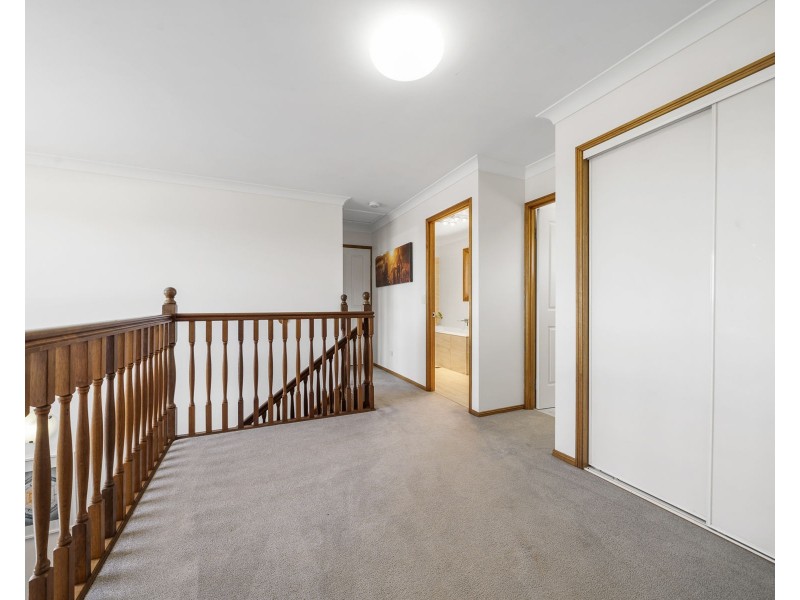 10 Carnation Court, Middle Ridge QLD 4350