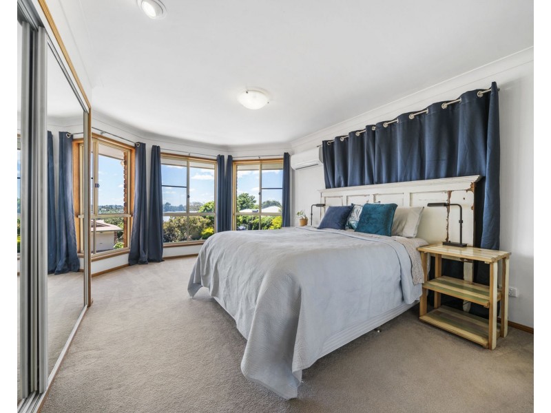 10 Carnation Court, Middle Ridge QLD 4350