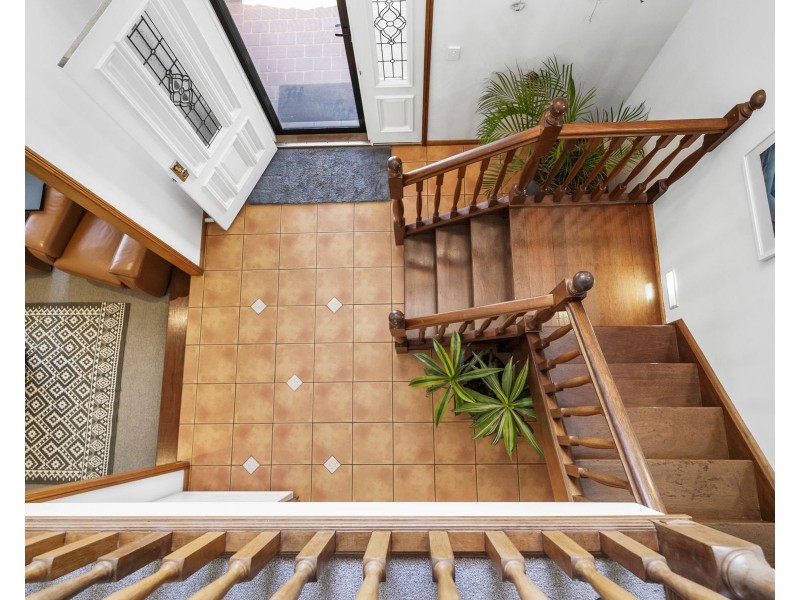 10 Carnation Court, Middle Ridge QLD 4350