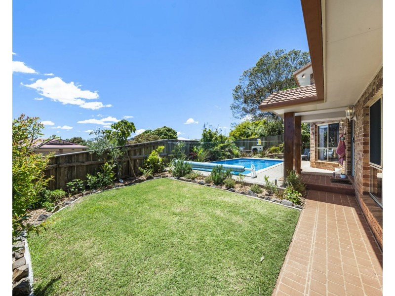 10 Carnation Court, Middle Ridge QLD 4350