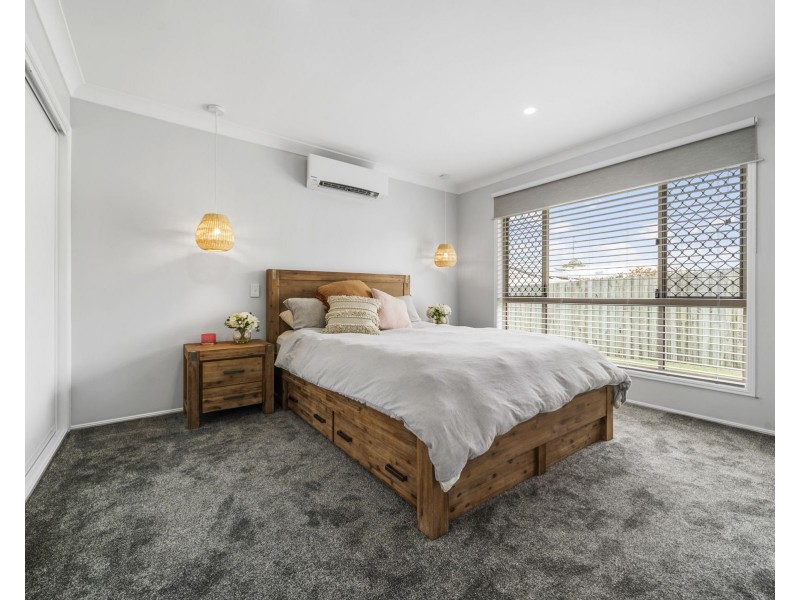 12 Belclaire Drive, Westbrook QLD 4350