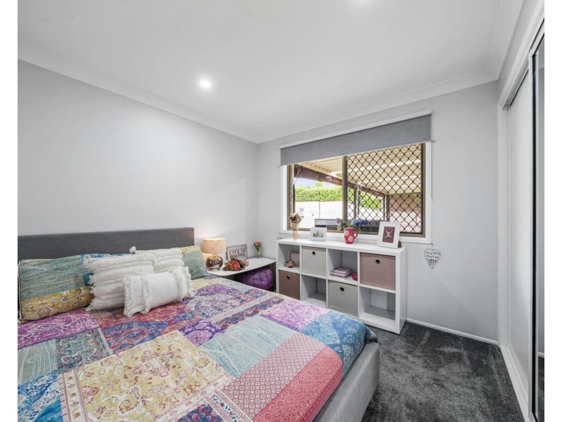 12 Belclaire Drive, Westbrook QLD 4350