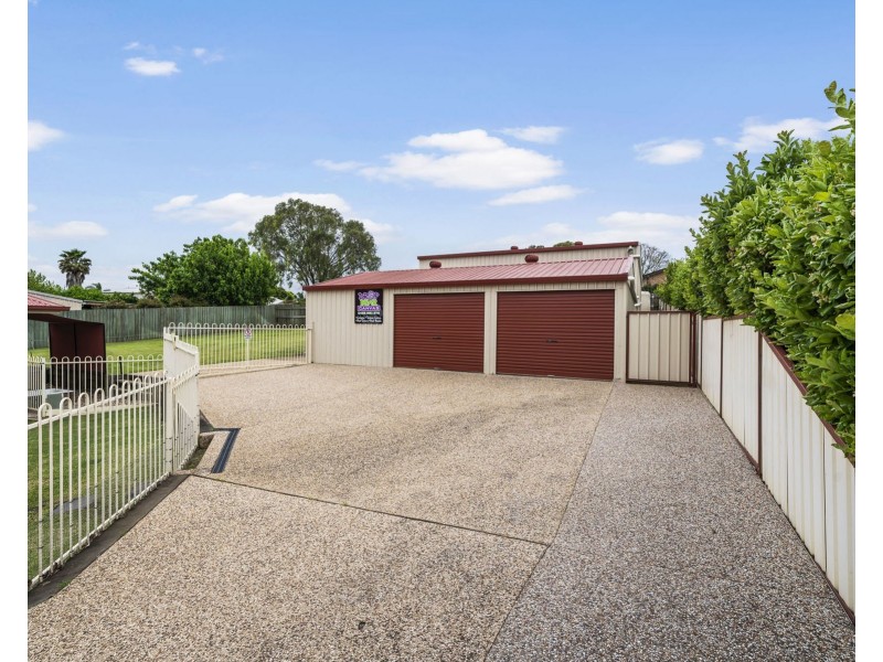 12 Belclaire Drive, Westbrook QLD 4350