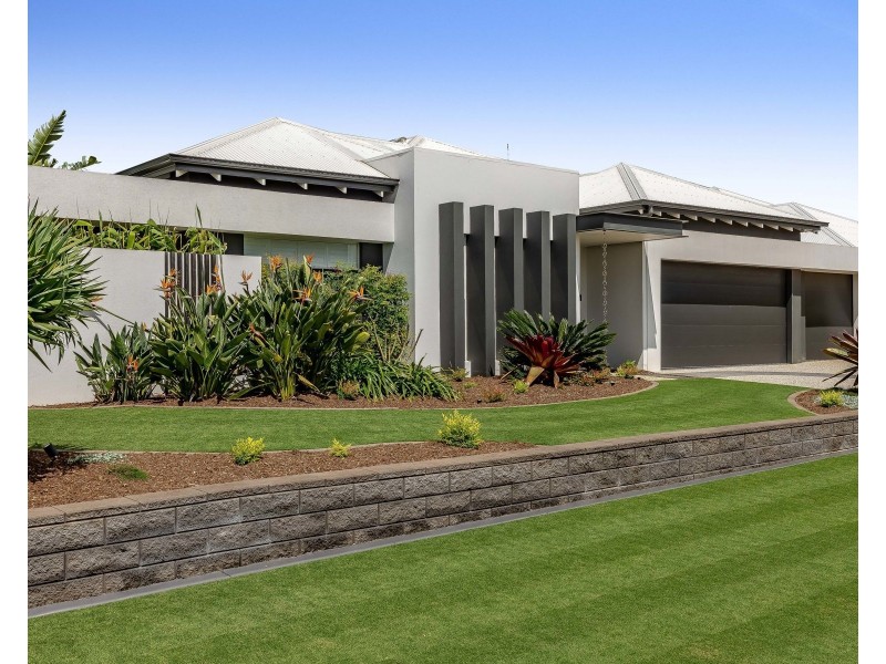 12 Daniells Close, Middle Ridge QLD 4350