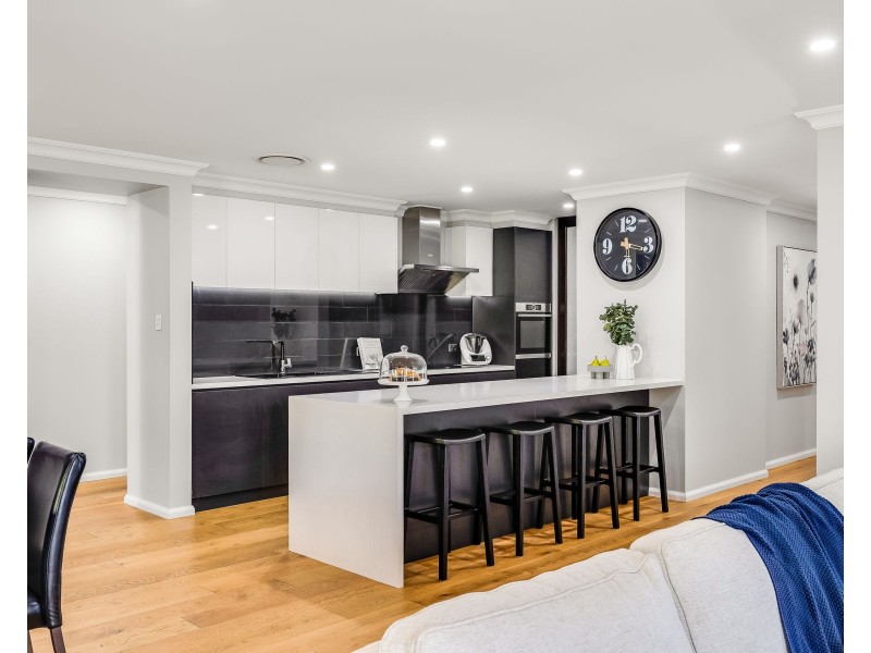 12 Daniells Close, Middle Ridge QLD 4350