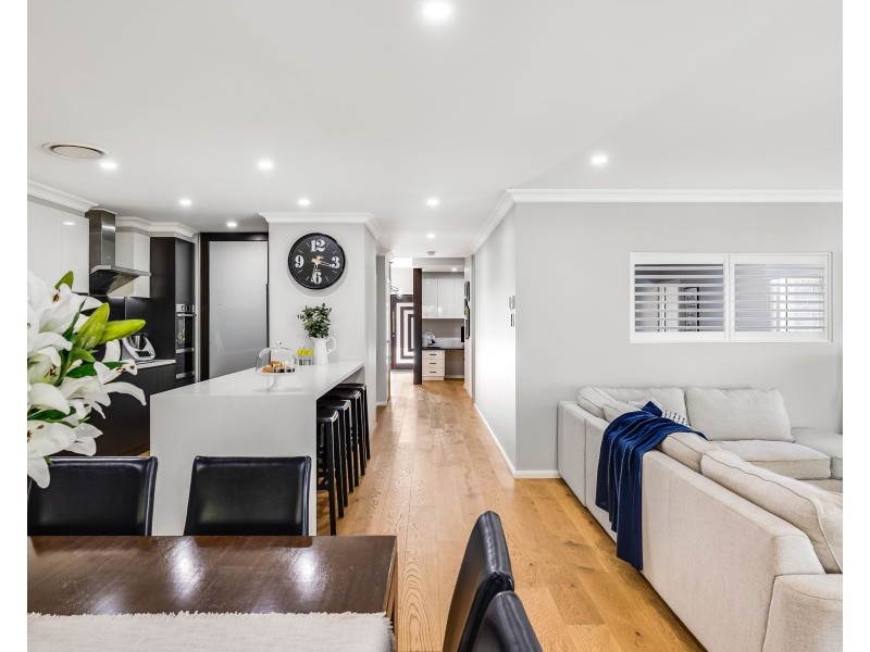 12 Daniells Close, Middle Ridge QLD 4350