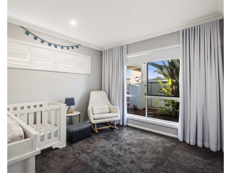 12 Daniells Close, Middle Ridge QLD 4350