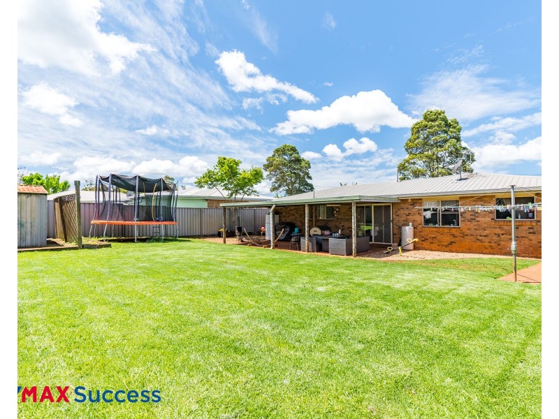 285 Greenwattle Street, Cranley QLD 4350