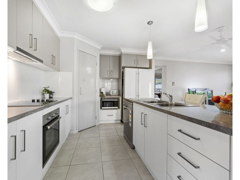 10 Dove Crescent, Kleinton QLD 4352