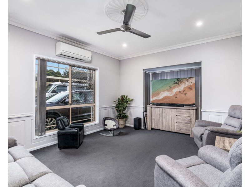 109 Hursley Road, Glenvale QLD 4350