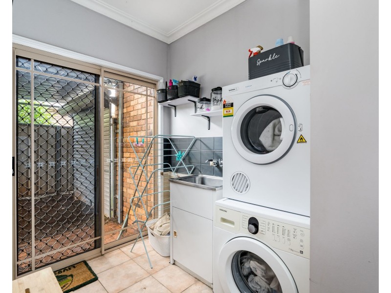 109 Hursley Road, Glenvale QLD 4350