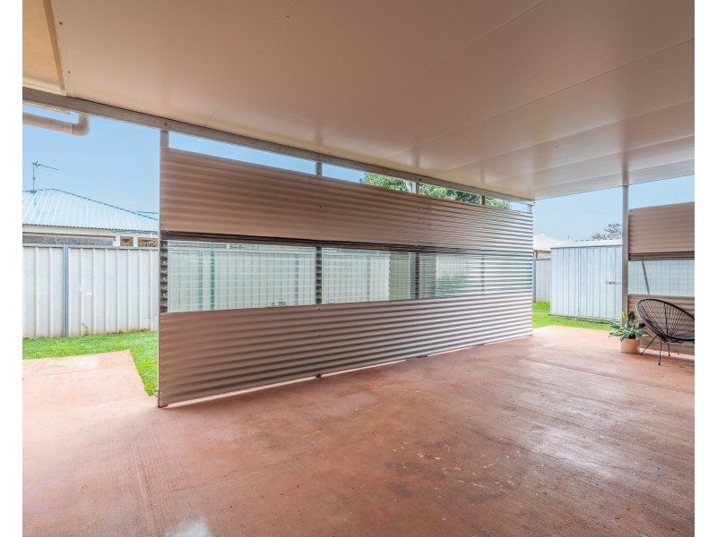 109 Hursley Road, Glenvale QLD 4350