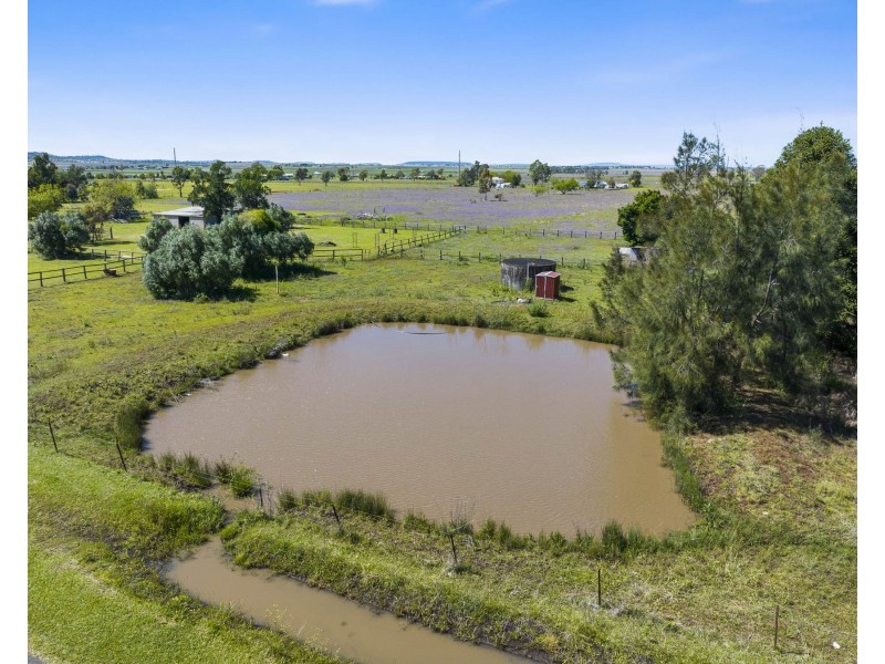 83 Bunkers Hill School Road, Westbrook QLD 4350