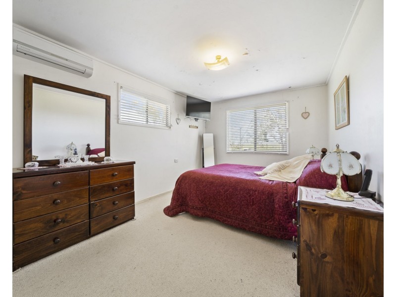 83 Bunkers Hill School Road, Westbrook QLD 4350