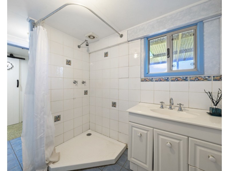 83 Bunkers Hill School Road, Westbrook QLD 4350