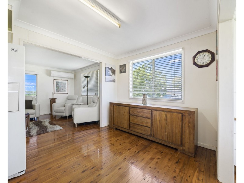 83 Bunkers Hill School Road, Westbrook QLD 4350