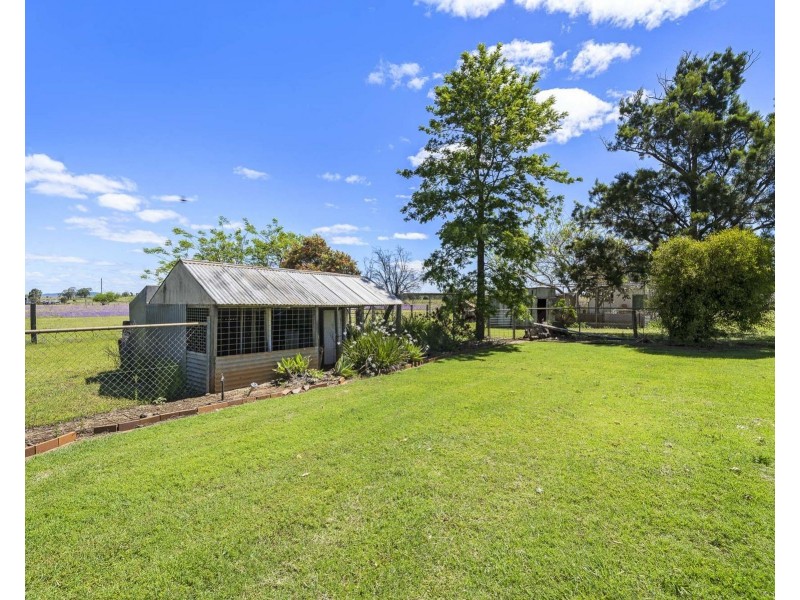 83 Bunkers Hill School Road, Westbrook QLD 4350