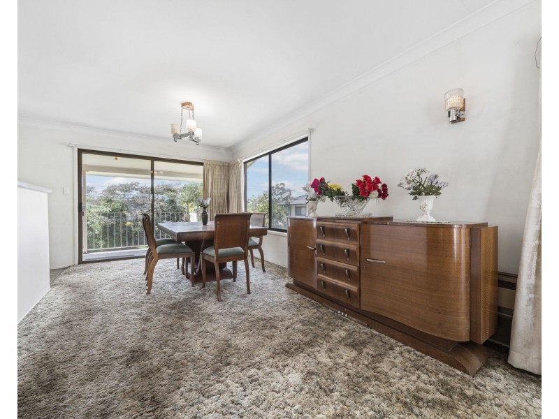 60 Arabian Street, Harristown QLD 4350