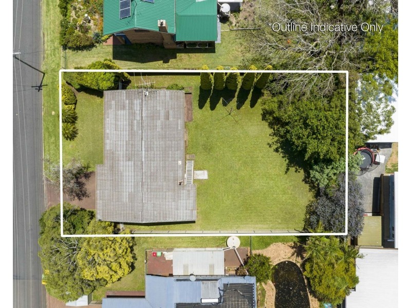 60 Arabian Street, Harristown QLD 4350