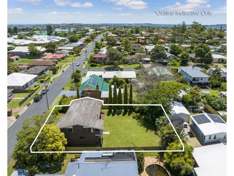 60 Arabian Street, Harristown QLD 4350