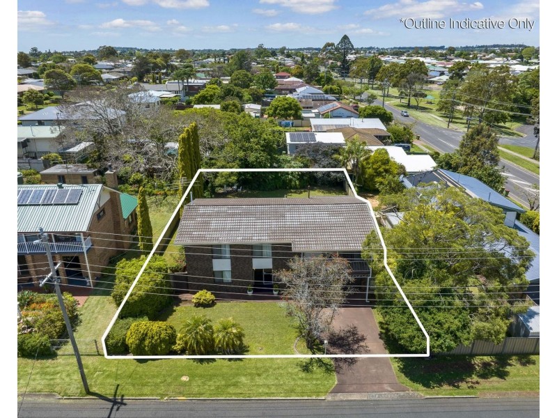 60 Arabian Street, Harristown QLD 4350